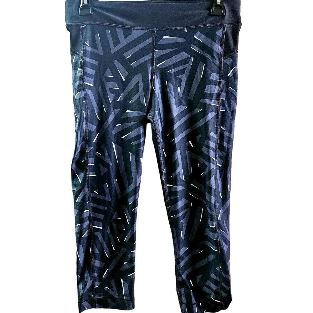 Under Armour Black and Grey Capri Length Leggings